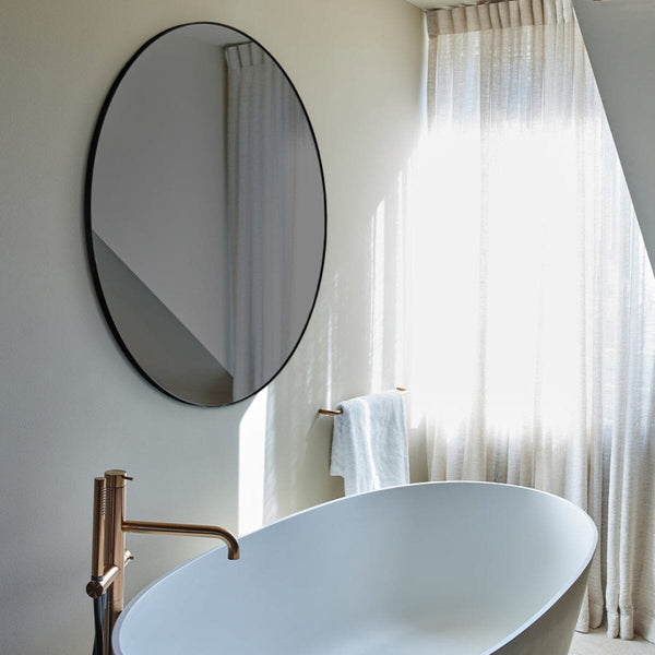 Hoop Dark Tint Black mirror, 105cm classic round design, Belgian-made by Deknudt Mirrors