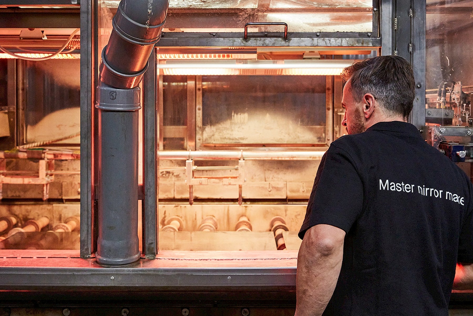 Craftspeople at the Deknudt workshop in Belgium